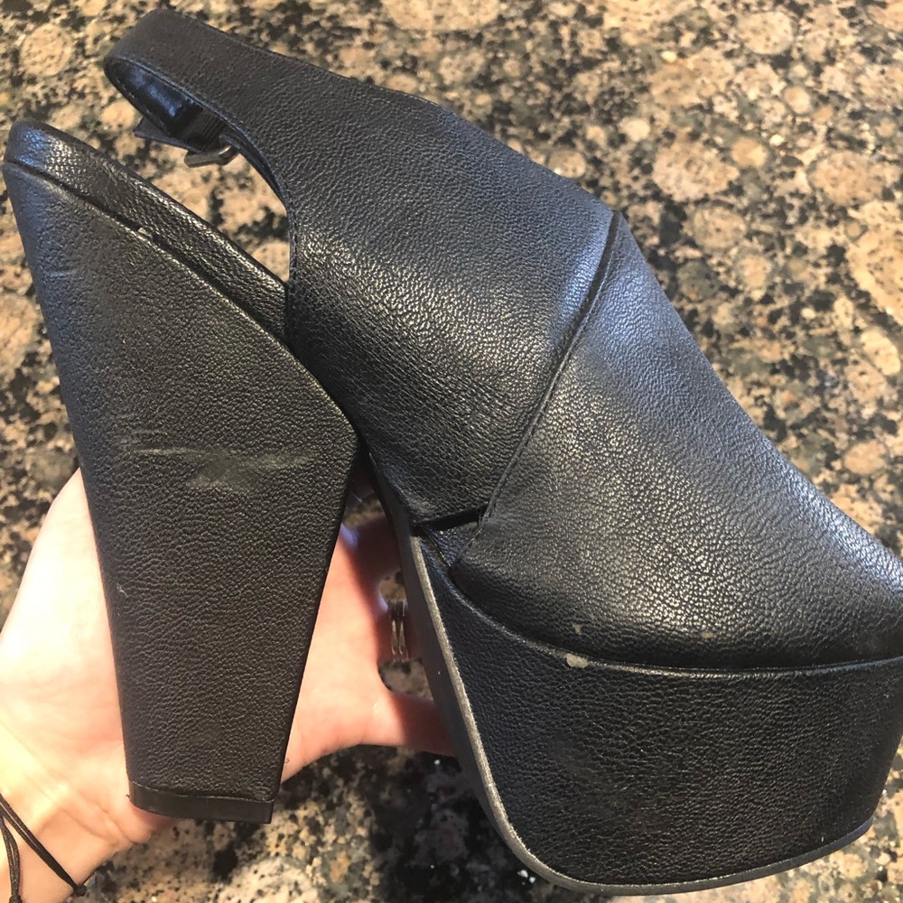 Steve Madden Galleria